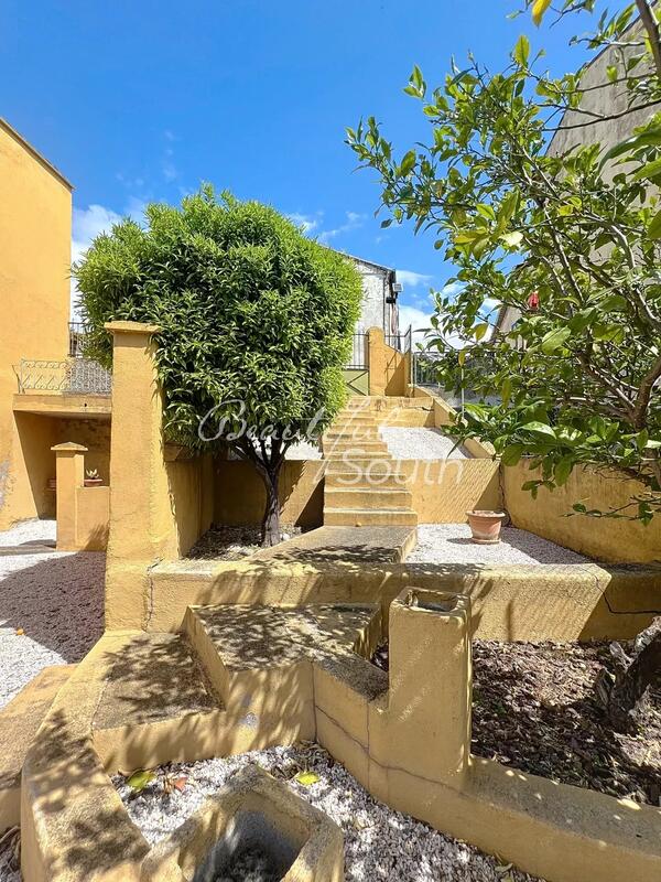 Maison de village - 95 m² - 5 pièces