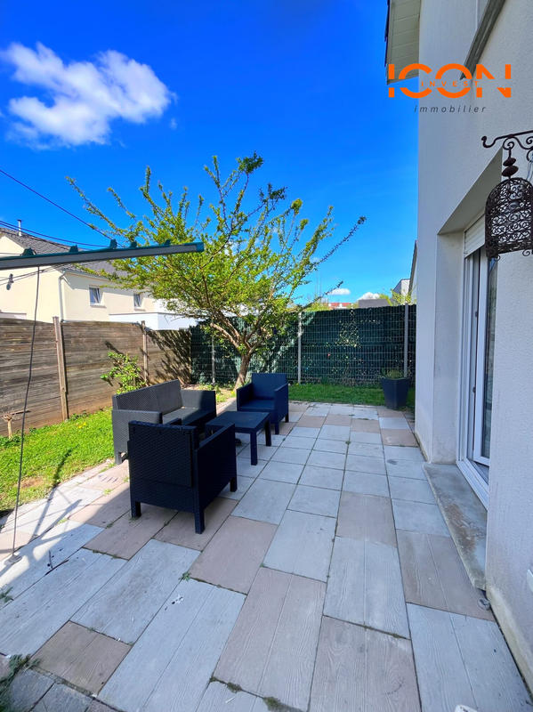 Maison contemporaine - 135 m² - 7 pièces