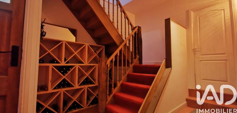 Maison - 279 m² - 8 pièces