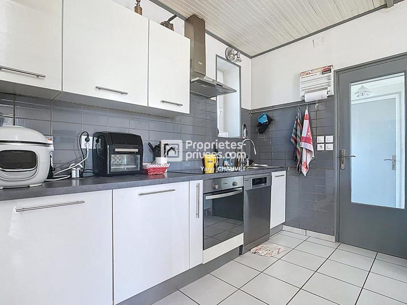 Maison - 93 m² - 5 pièces