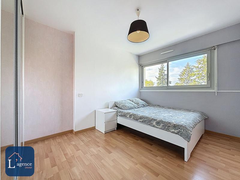 Appartement - 85 m² - 4 pièces