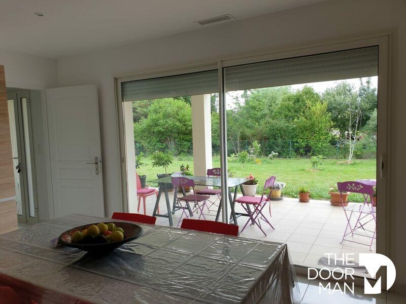 Maison - 202 m² - 10 pièces