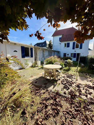 Maison - 145 m² - 8 pièces