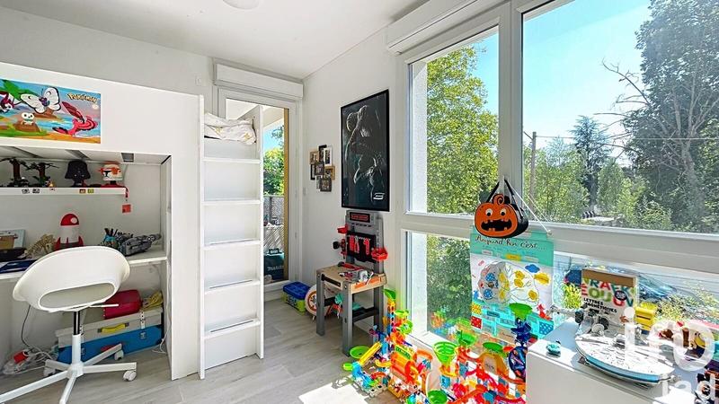 Appartement - 78 m² - 4 pièces