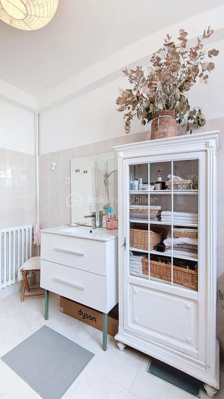 Appartement - 82 m² - 3 pièces