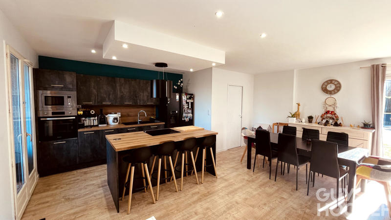 Maison - 100 m² - 4 pièces