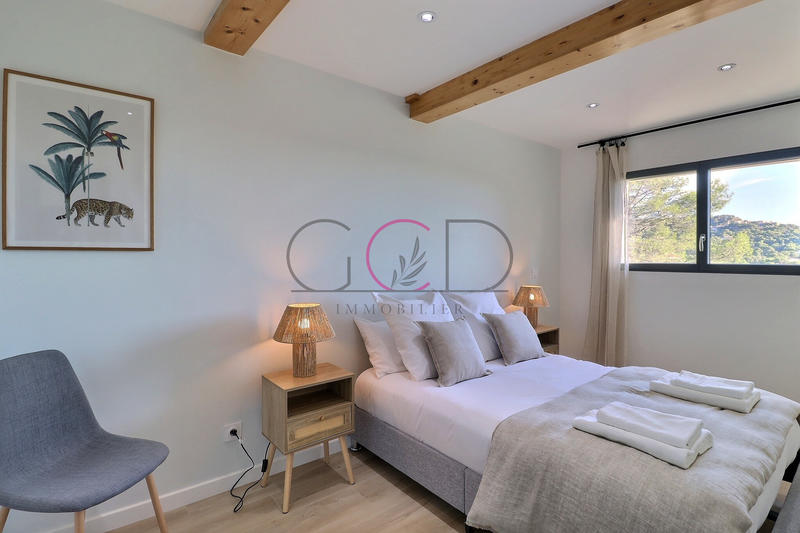 Maison - 154 m² - 7 pièces