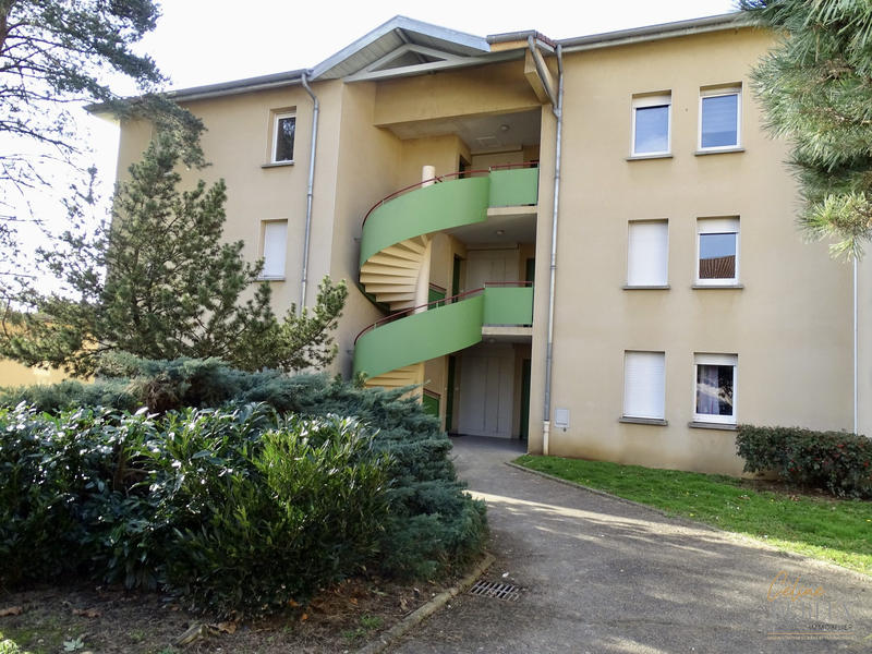 Appartement - 83 m² - 4 pièces