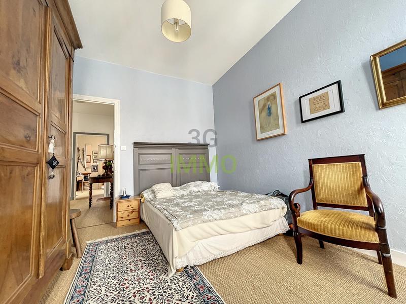 Maison de ville - 181 m² - 8 pièces