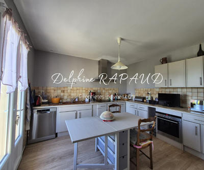 Maison - 114 m² - 7 pièces