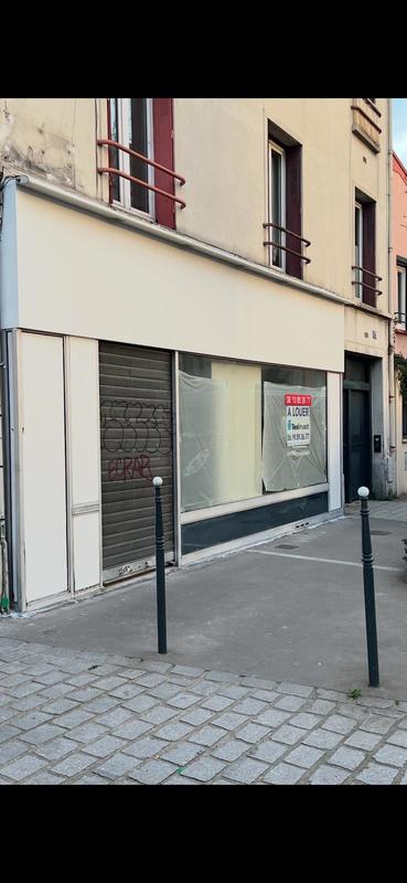Local commercial - 101 m²