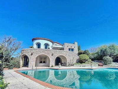 Maison bourgeoise - 300 m² - 5 pièces