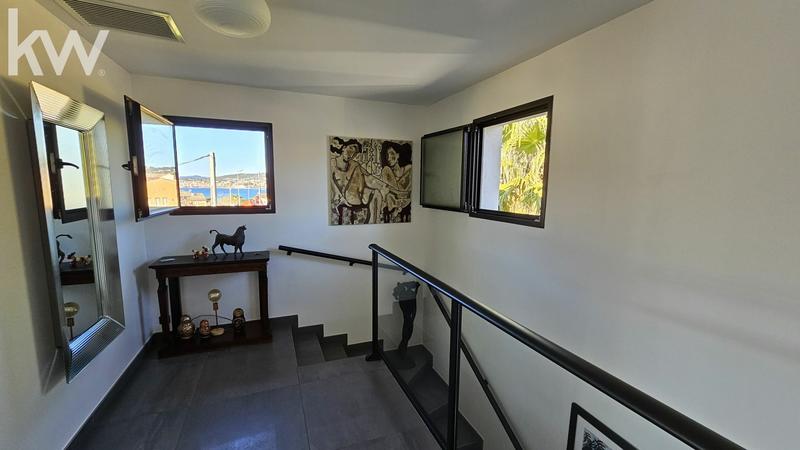 Maison - 162 m² - 4 pièces