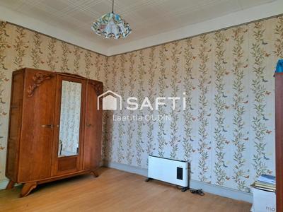 Maison - 96 m² - 4 pièces