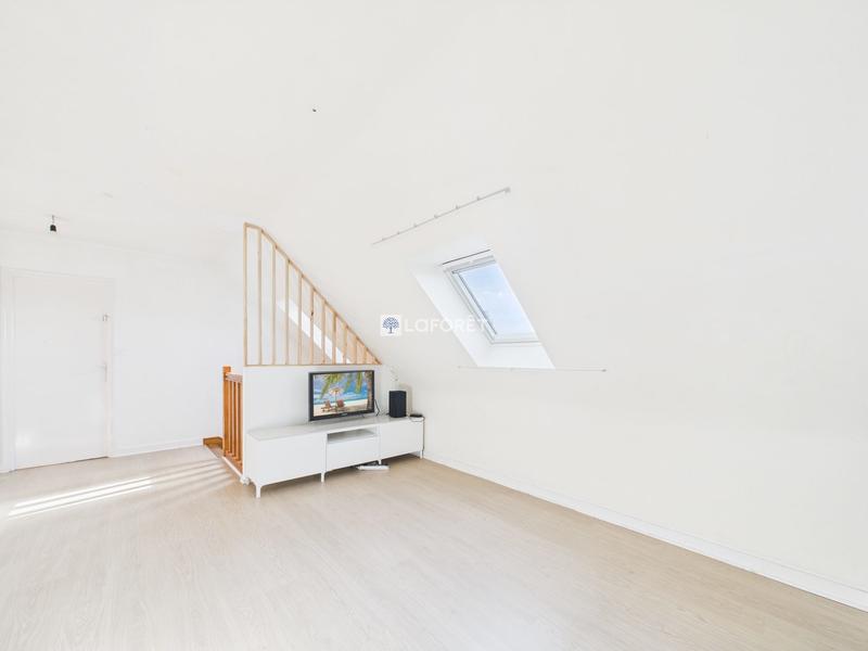 Maison - 142 m² - 6 pièces