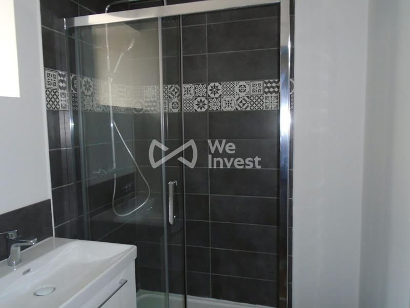 Appartement - 90 m² - 2 pièces