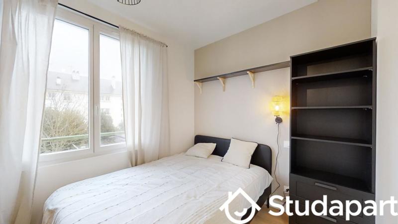 Chambre - 11 m² - 1 pièce
