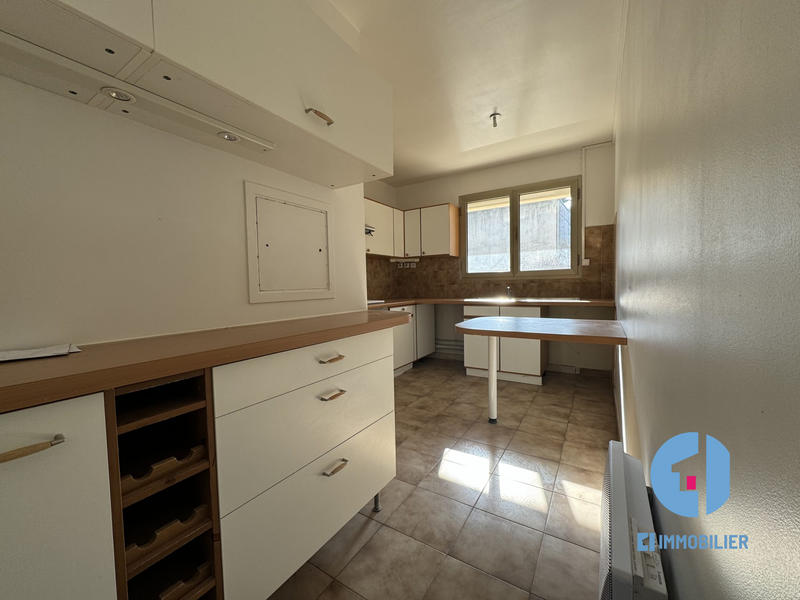 Appartement - 88 m² - 4 pièces