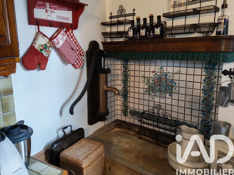 Maison - 252 m² - 8 pièces