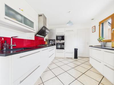 Maison - 123 m² - 6 pièces