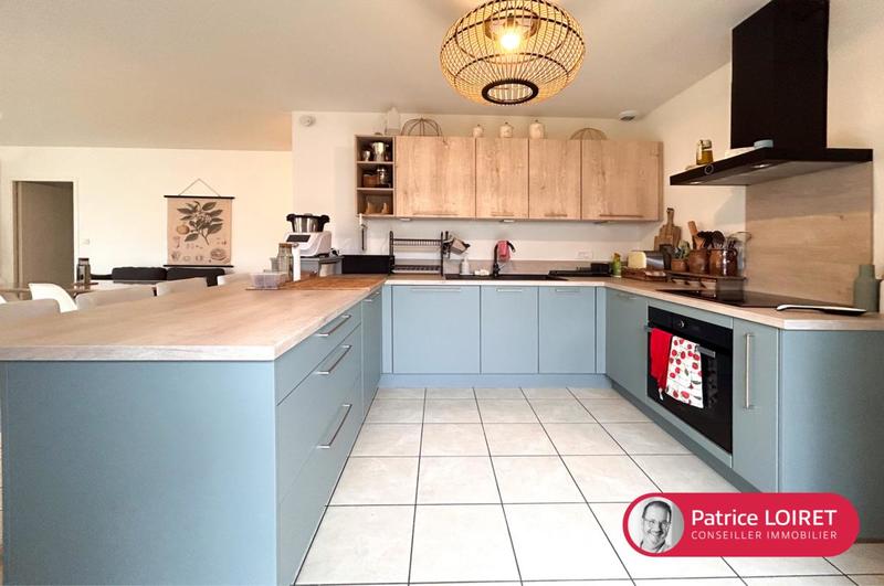 Maison - 90 m² - 4 pièces