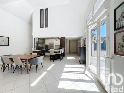 Maison - 132 m² - 6 pièces