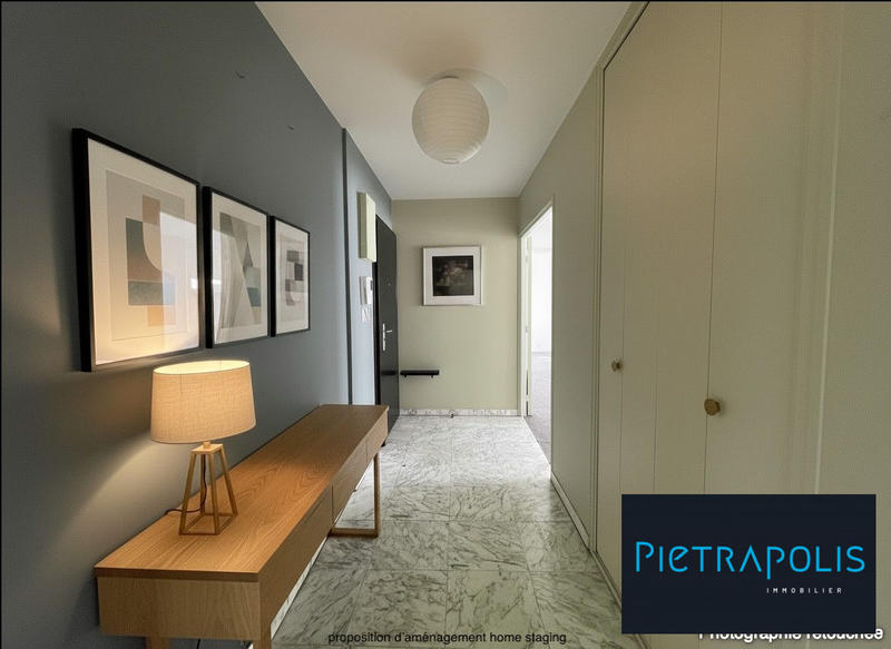 Appartement - 92 m² - 4 pièces