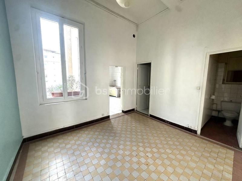 Appartement - 84 m² - 3 pièces