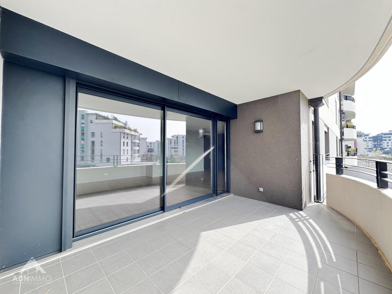 Appartement - 133 m² - 4 pièces