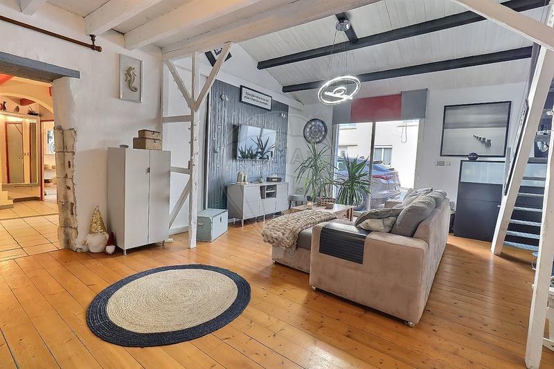 Maison - 162 m² - 6 pièces