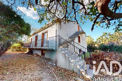 Maison - 125 m² - 6 pièces