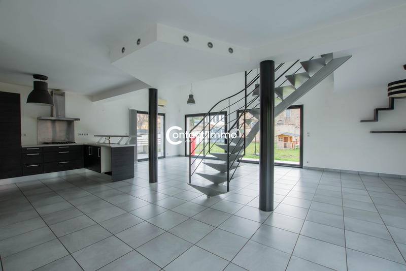 Maison - 150 m² - 4 pièces