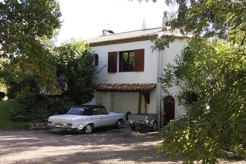 Maison - 184 m² - 8 pièces