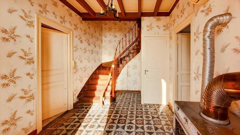 Maison de maîtres - 140 m² - 8 pièces