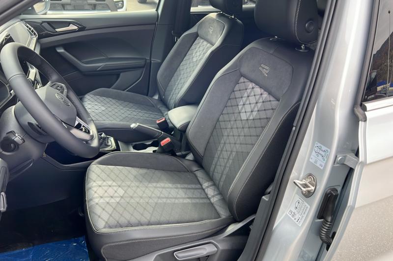 Volkswagen t-Cross Tsi 116 Dsg7 R-Line