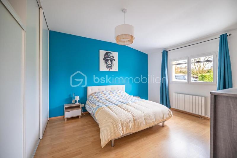 Maison traditionnelle - 139 m² - 5 pièces