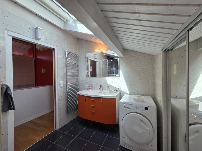 Maison - 138 m² - 6 pièces