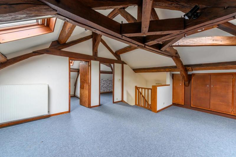 Maison - 180 m² - 6 pièces