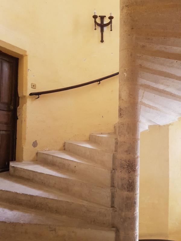 Appartement - 95 m² - 6 pièces