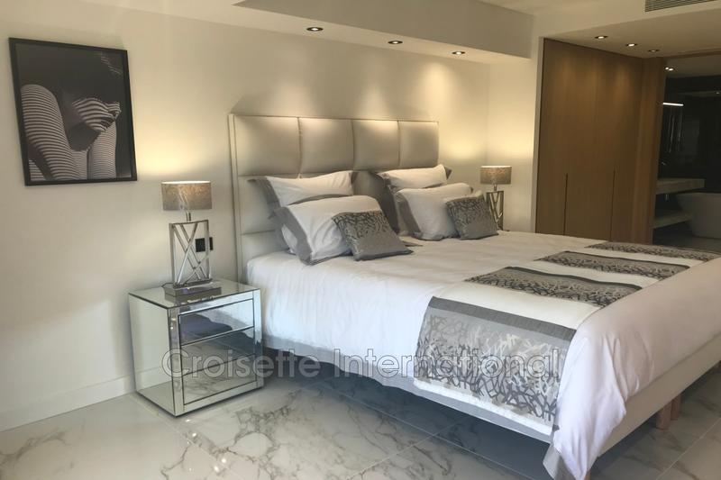 Appartement - 136 m² - 4 pièces