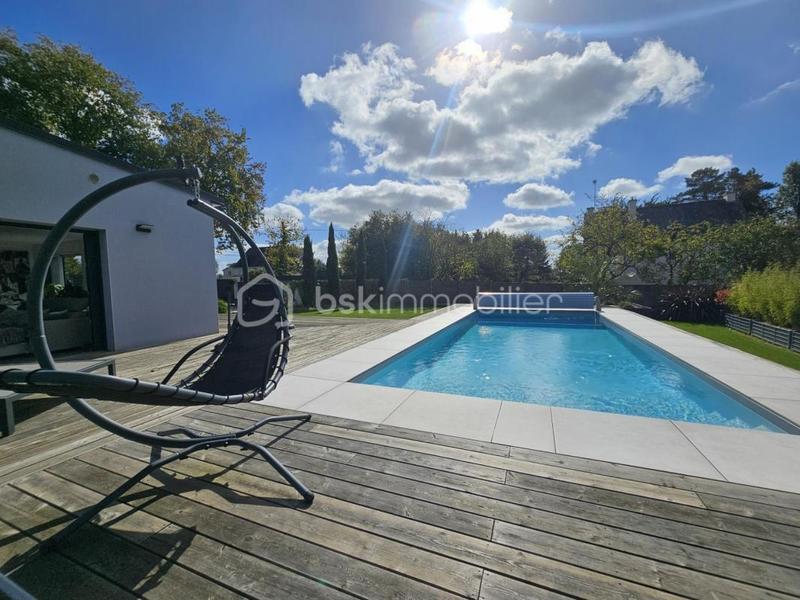 Maison - 162 m² - 6 pièces