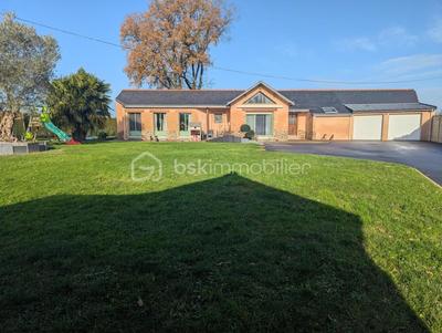 Maison - 113 m² - 5 pièces