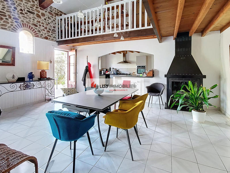 Mas - 172 m² - 5 pièces