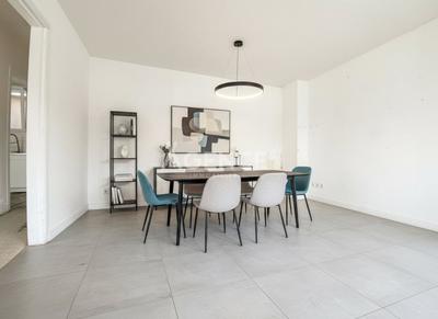 Maison - 119 m² - 5 pièces