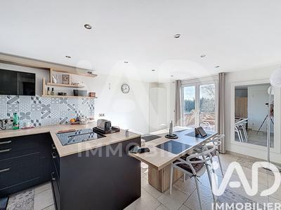 Maison - 128 m² - 5 pièces