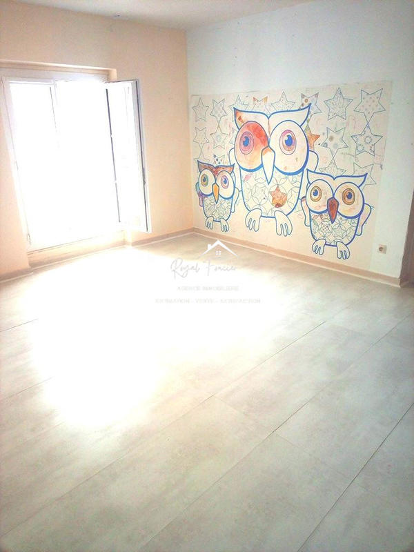 Maison - 272 m² - 6 pièces