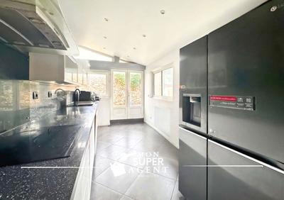 Maison - 100 m² - 4 pièces