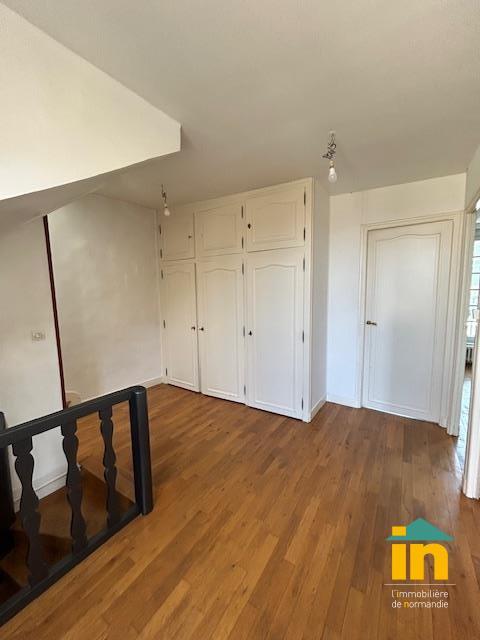 Appartement - 137 m² - 5 pièces