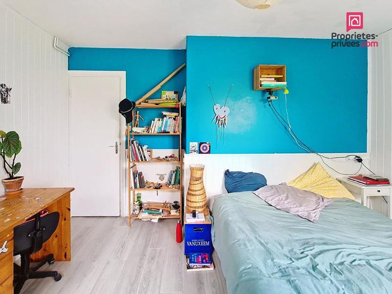 Maison - 90 m² - 5 pièces