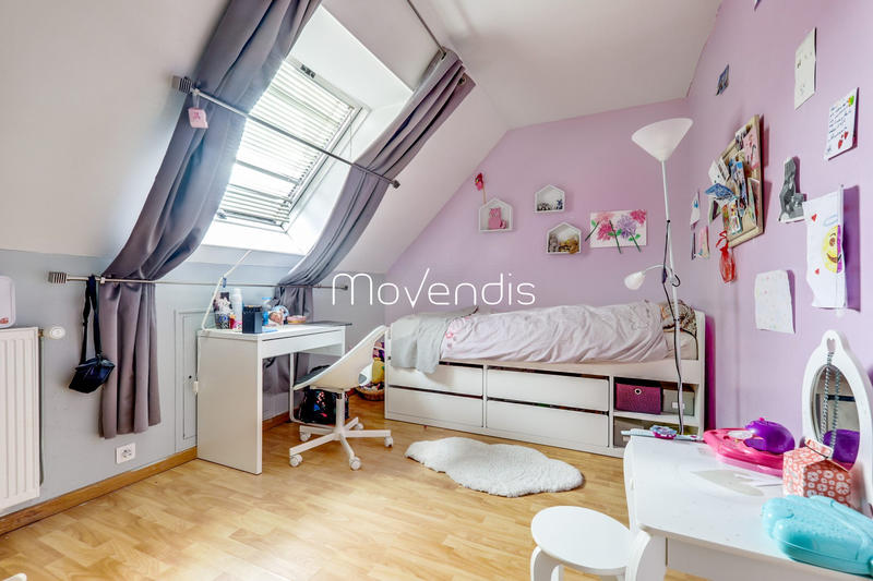 Maison contemporaine - 141 m² - 7 pièces